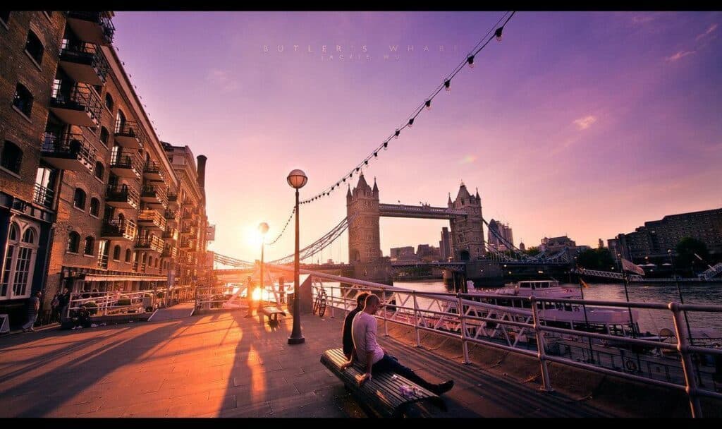 Browns Butlers Wharf, photo 1