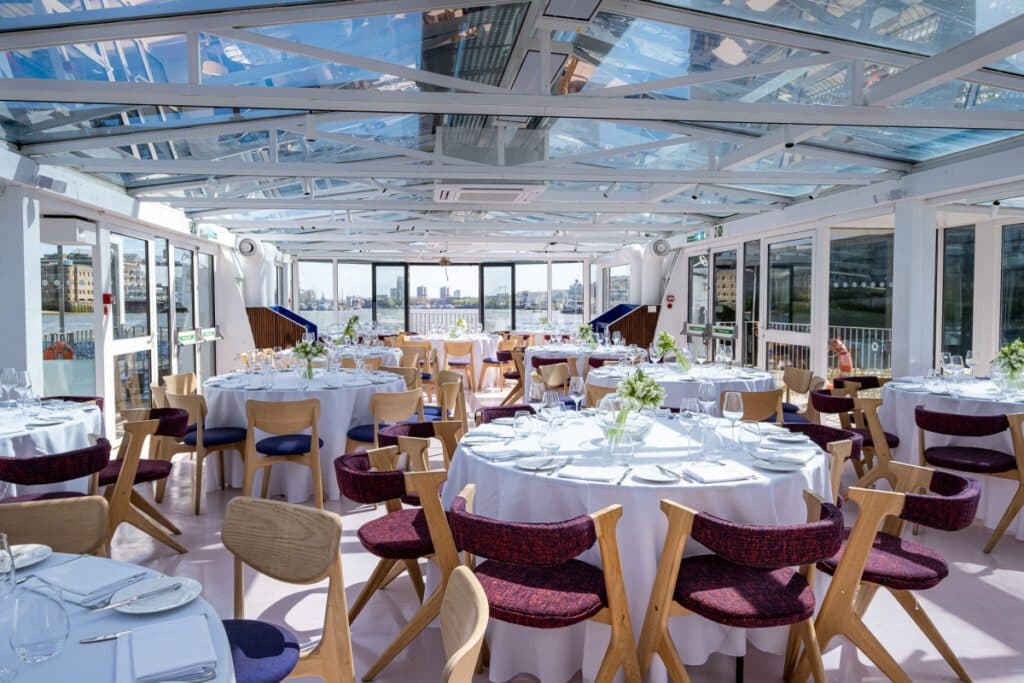 Glass Room Boat, photo 7