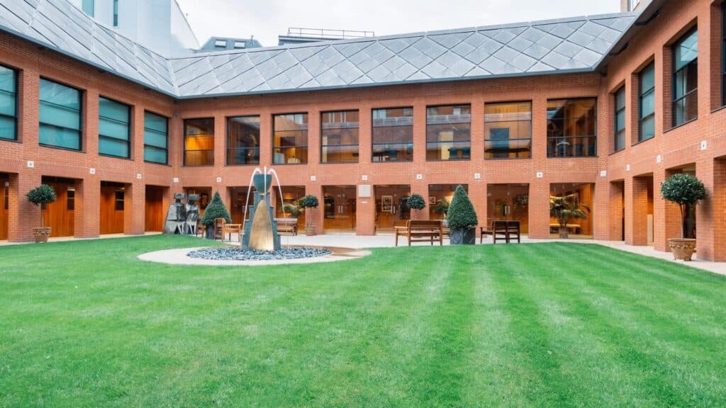 Courtyard & Orangery Haberdashers' Hall, photo 3