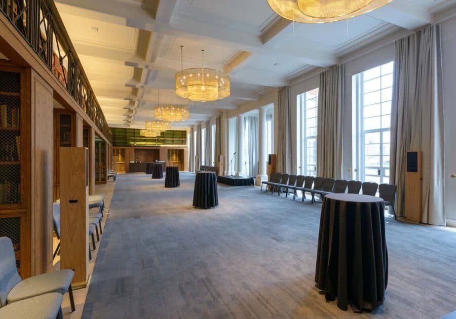 Savoy Place Johnson Roof Terrace & Riverside Room, photo 2