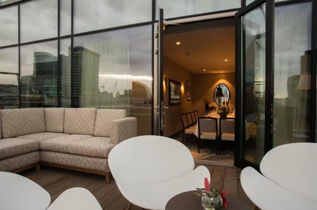 9th Floor Exclusive at Aviary Rooftop Bar & Restaurant, photo 3