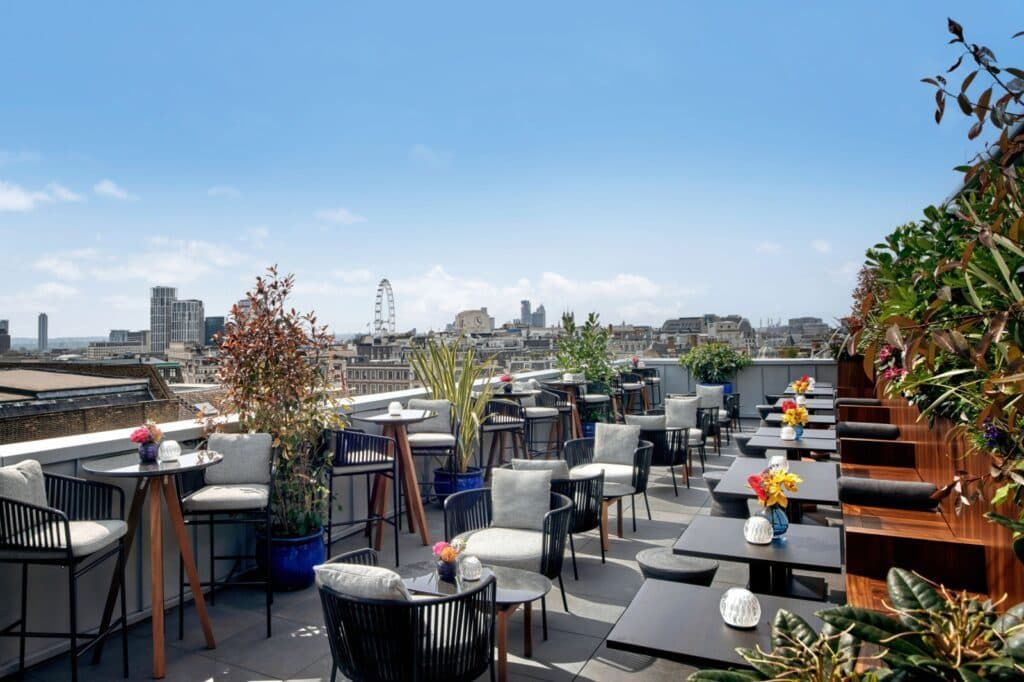 AMANO Rooftop Bar, photo 4