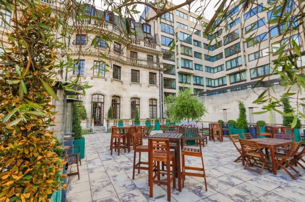 4 Hamilton Place, photo 8
