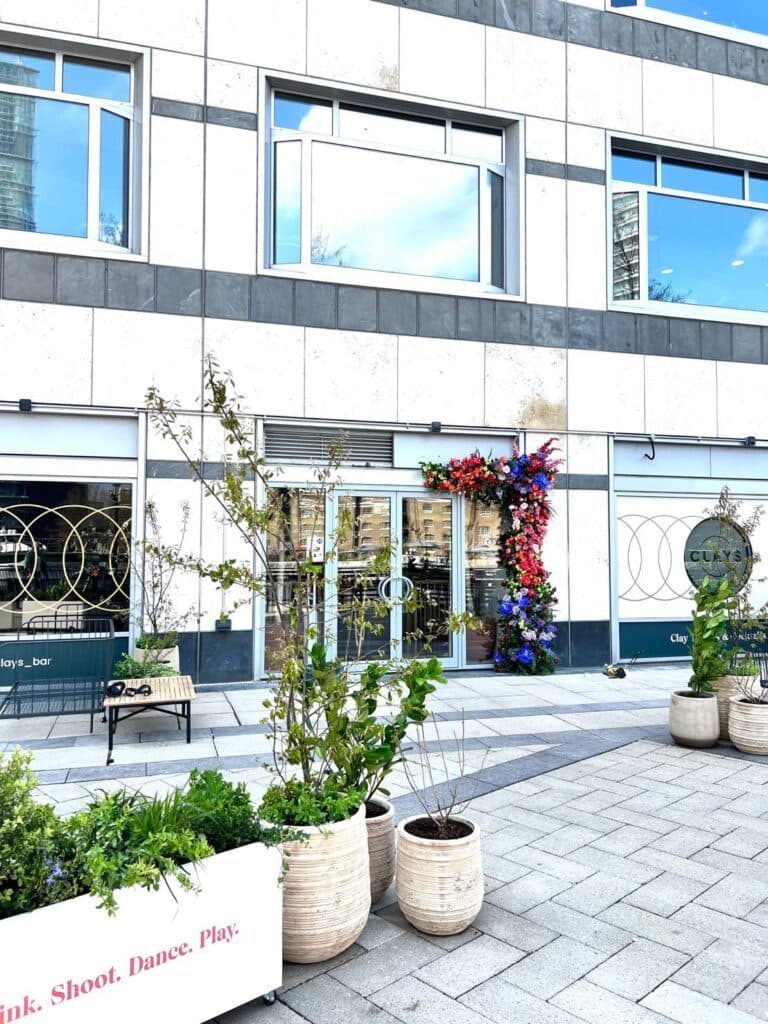 Clays Canary Wharf Terrace On The Thames, photo 1