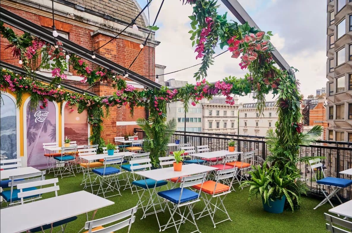 Fifth Floor Rooftop Terrace at Harvey Nichols, photo 6