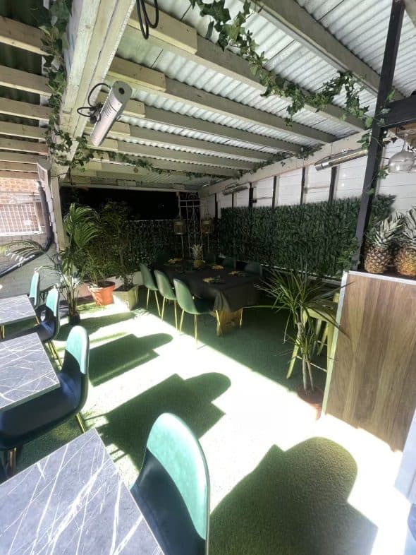 Pineapple Xpress Rooftop Bar, photo 2