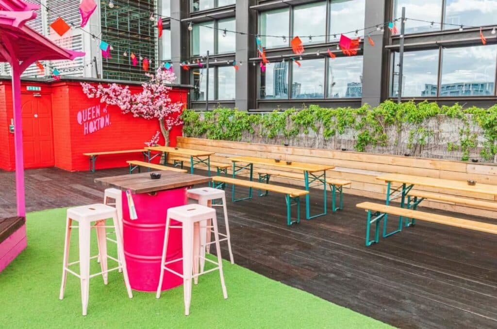 Queen Of Hoxton Rooftop, photo 4