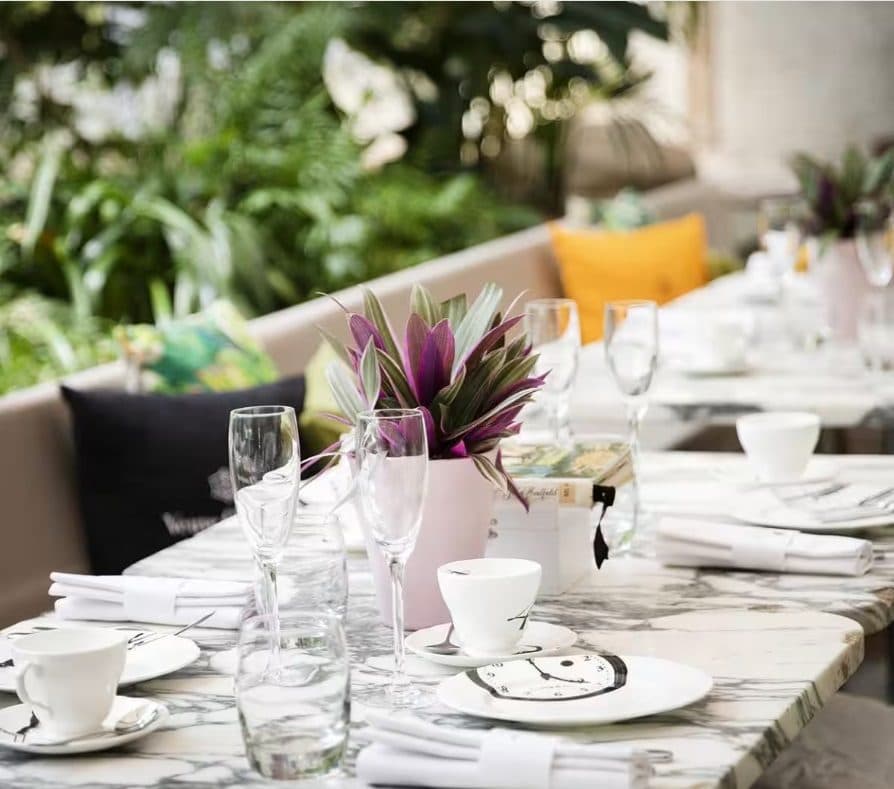 Courtyard at Sanderson London, photo 4
