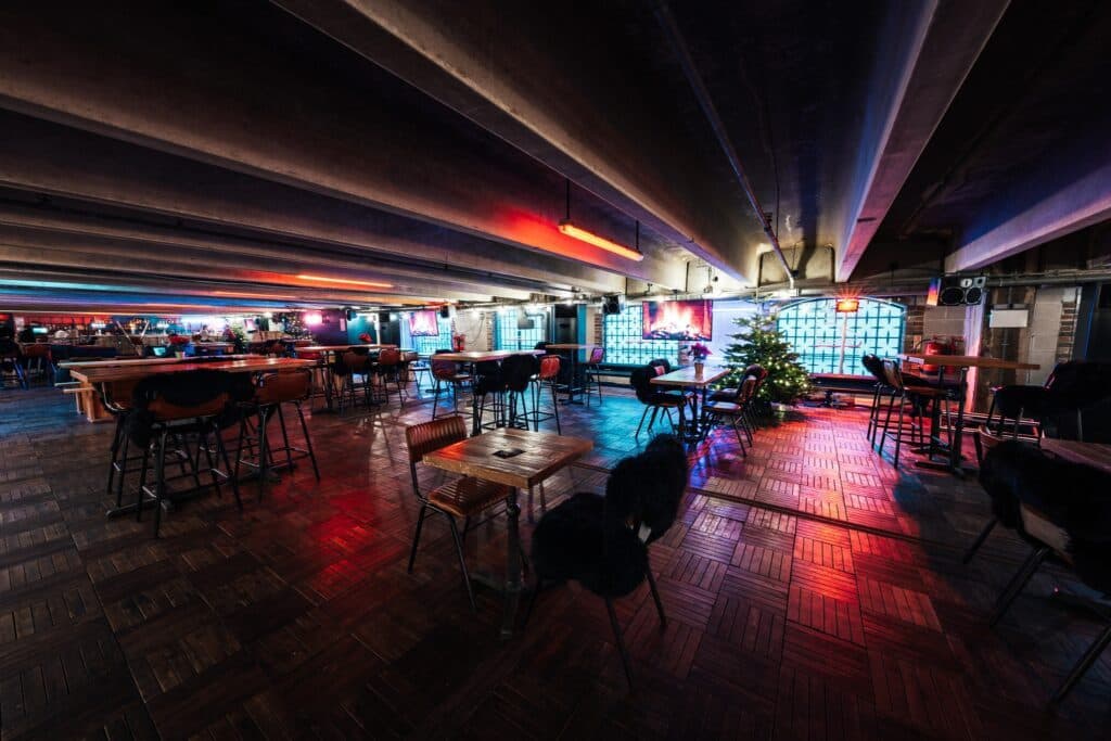 Roof Top at Tobacco Dock, photo 10