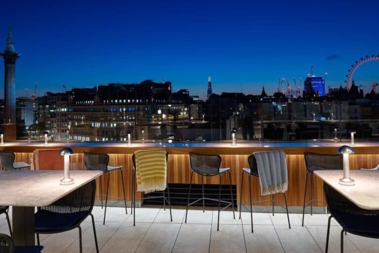 Trafalgar St James The Rooftop Gallery, photo 3