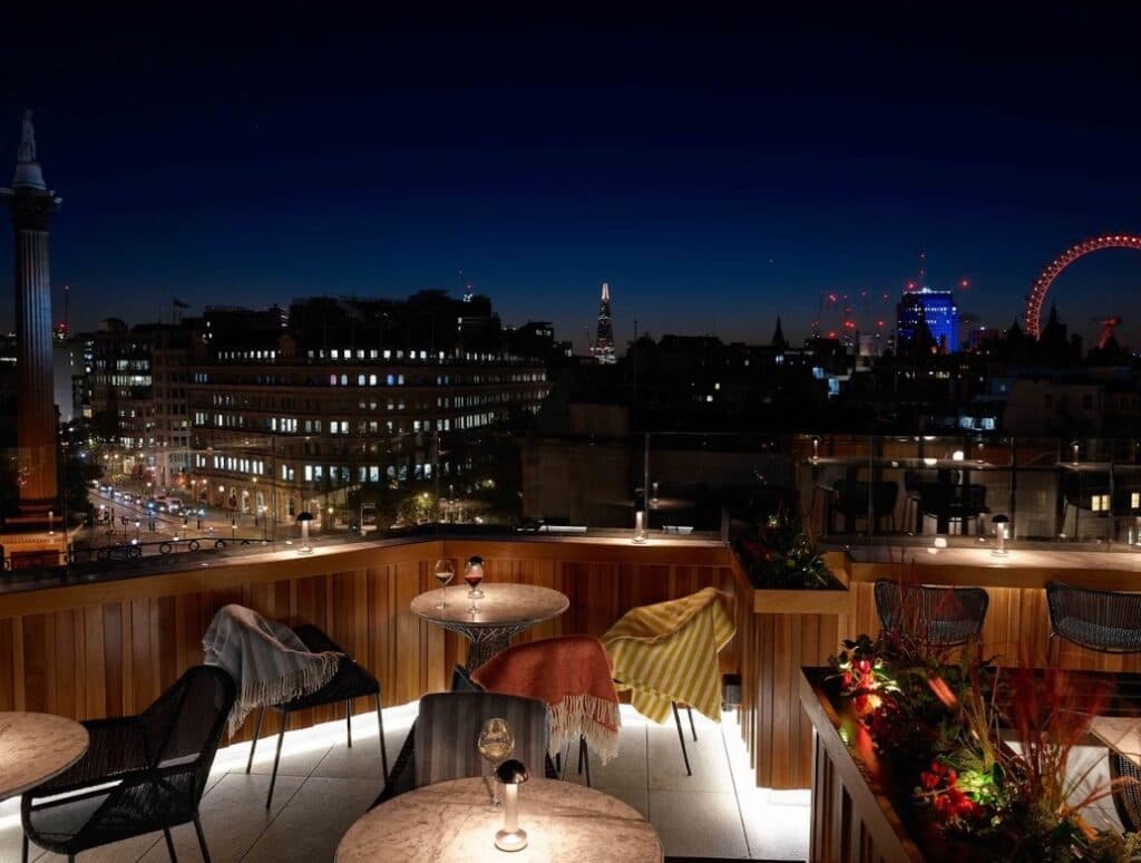 Trafalgar St James The Rooftop Gallery, photo 4