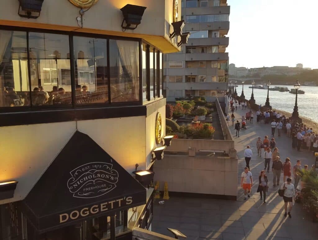 The Pavillion at Doggett's Coat and Badge, photo 4