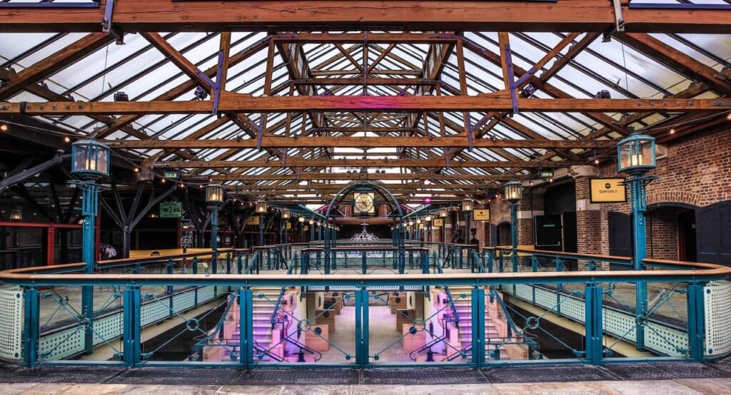 Tobacco Dock, photo 3