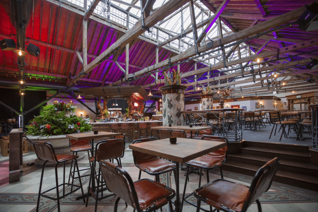 Tobacco Dock, photo 4