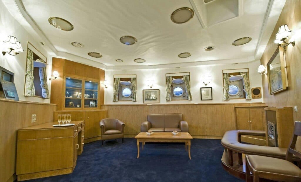 Exclusive Hire of HMS Belfast, photo 4