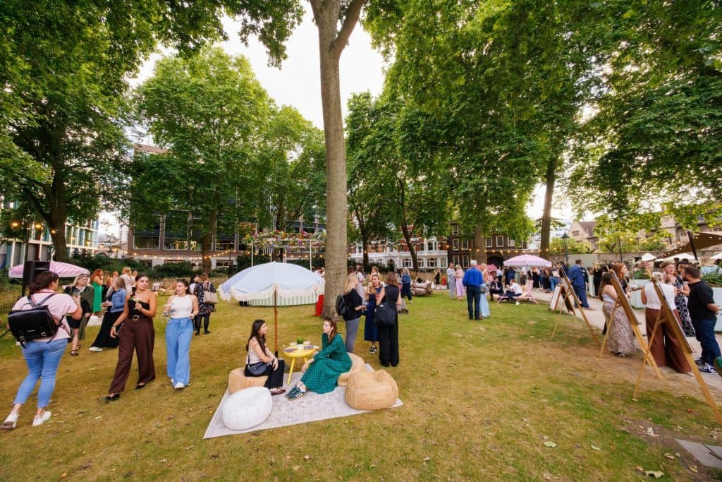 Charterhouse Square, photo 9