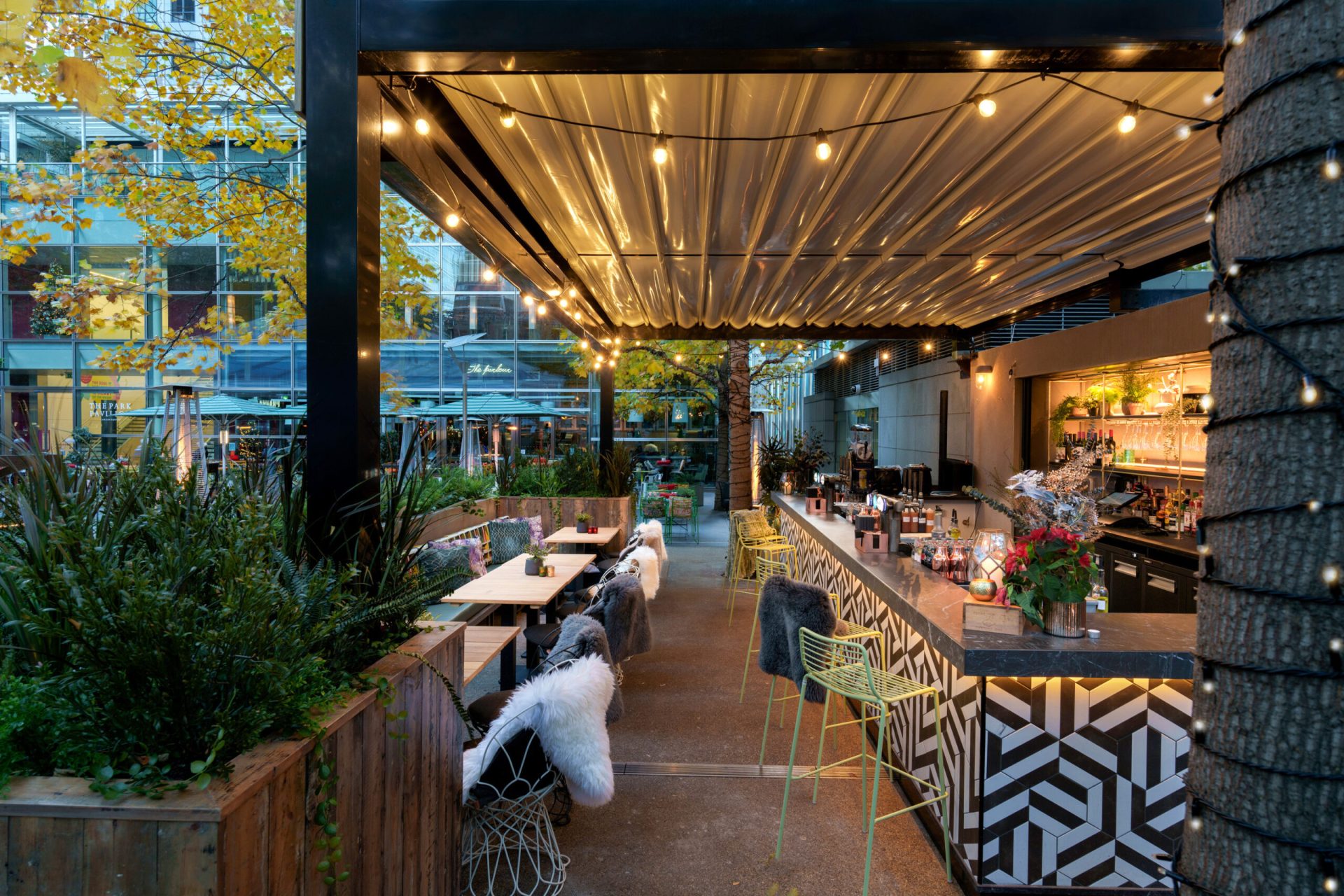The Parlour Canary Wharf Summer Party
