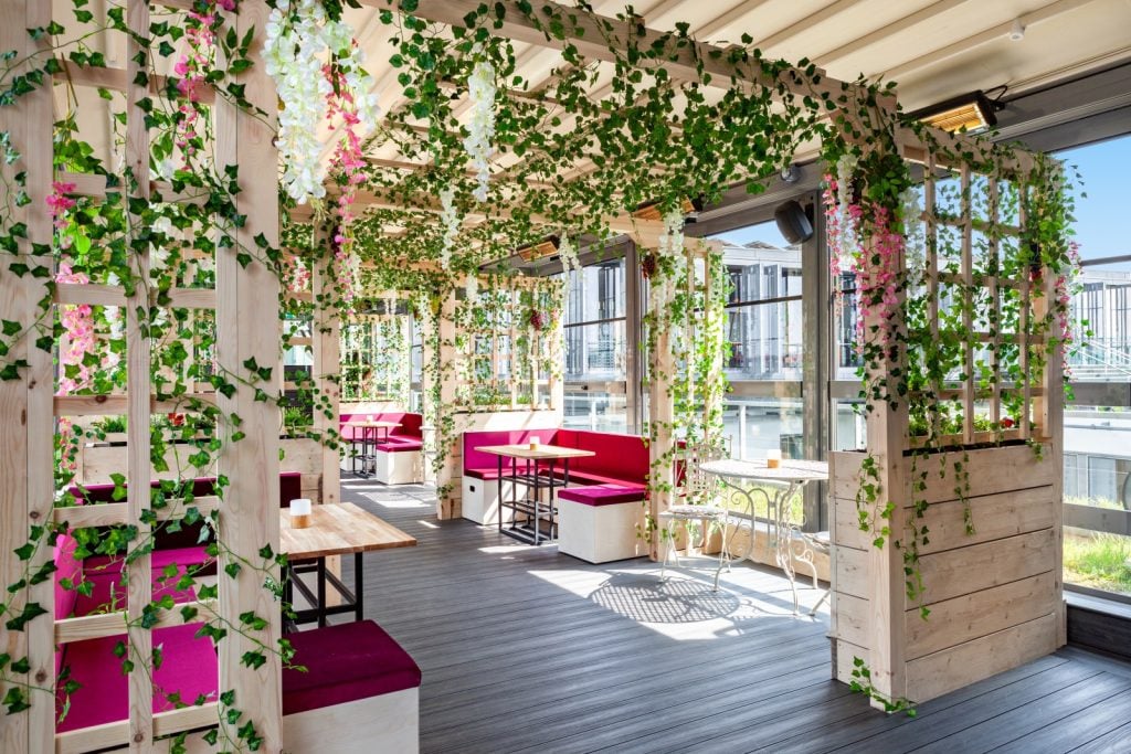 Unforgettable Heights A Corporate Extravaganza at Savage Garden Rooftop