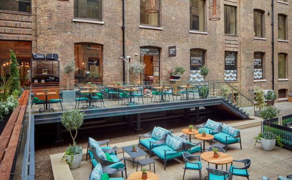 Devonshire-Terrace-Summer-Party-Venues-4.jpg