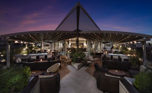 Radio-Rooftop-Summer-Party-Venues-1.jpg