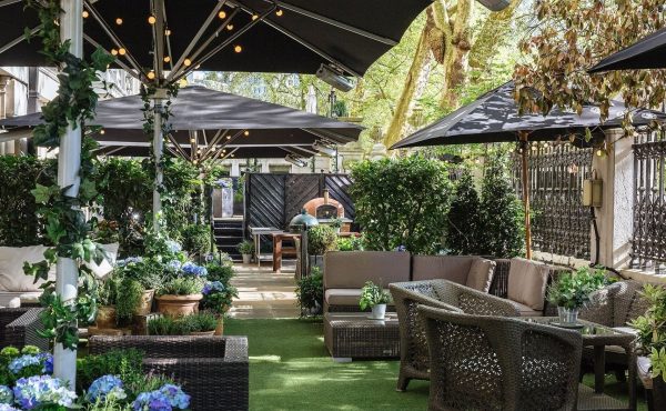 Royal Horseguards Hotel London Summer Party Venue