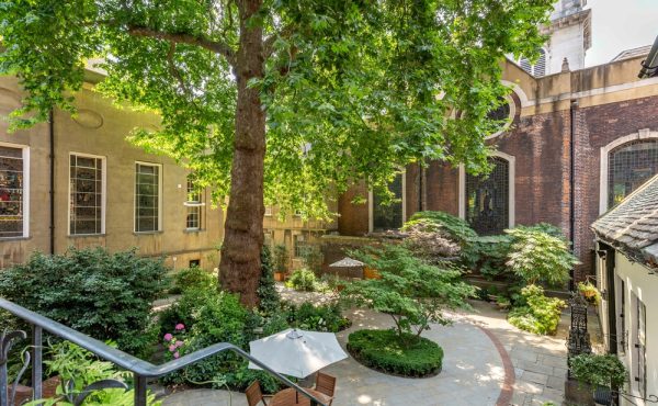 Stationers Hall Garden London Summer Party Venue